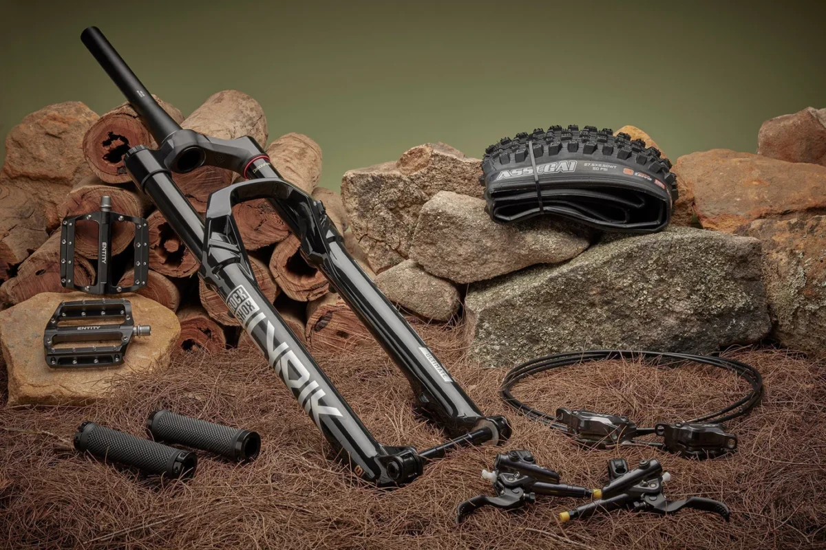 Sirris F43 CMX Front Suspension Specs